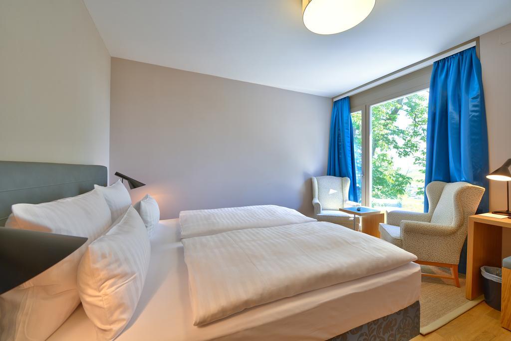 Hotel Vogelsburg Escherndorf Zimmer foto