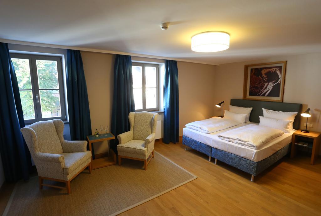 Hotel Vogelsburg Escherndorf Zimmer foto